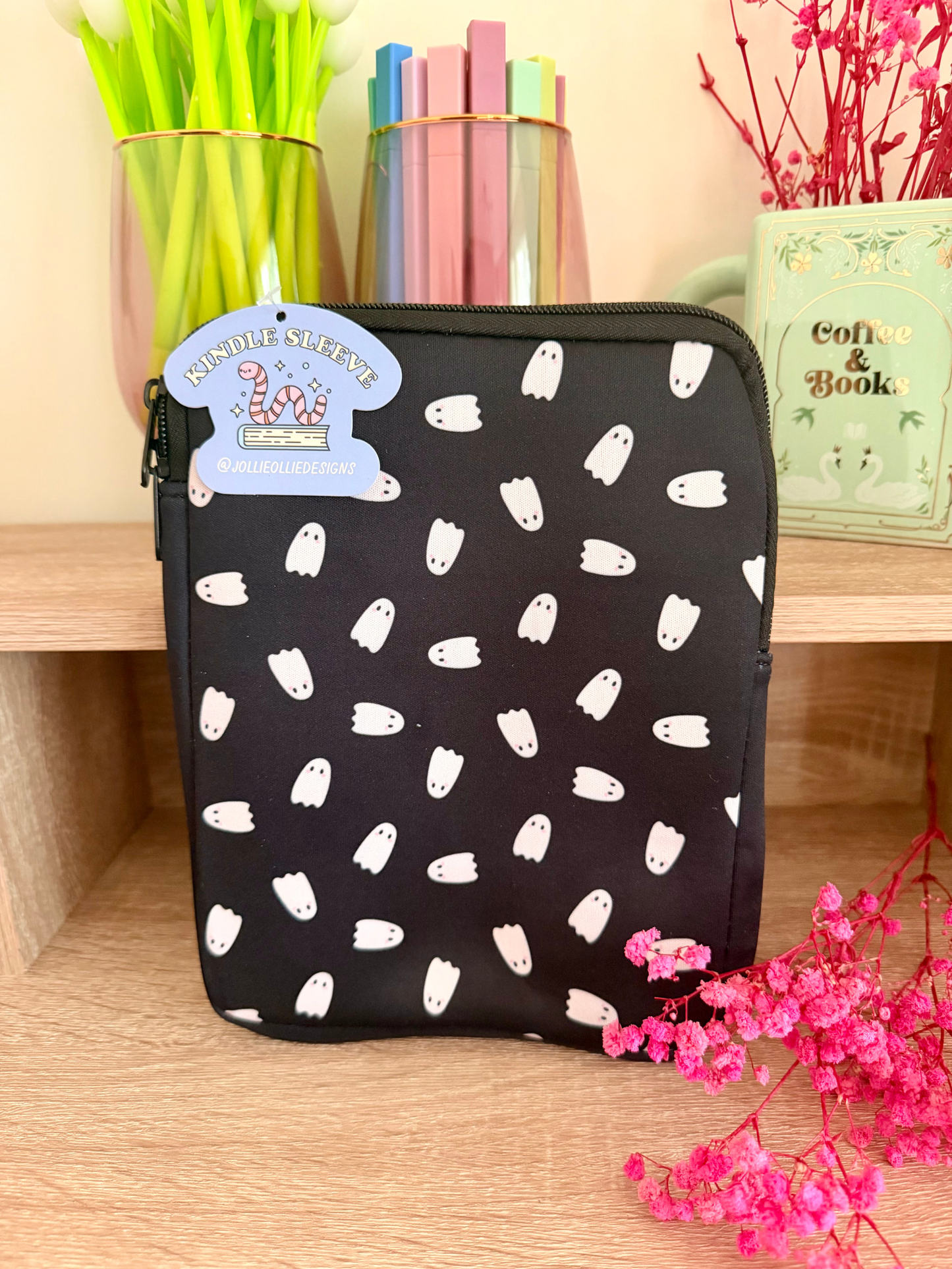 Friendly Ghosts E-Reader Sleeve